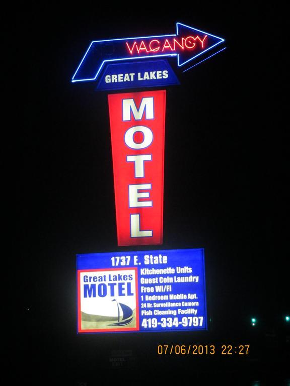 Great Lakes Motel Фримонт Экстерьер фото