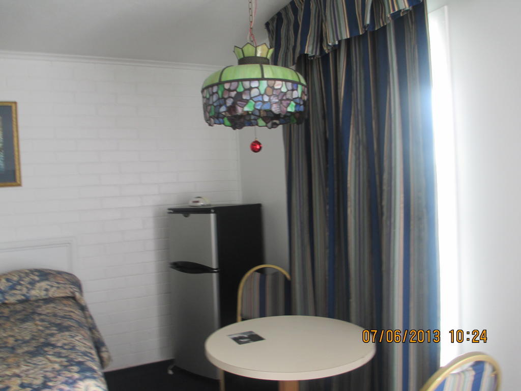 Great Lakes Motel Фримонт Экстерьер фото
