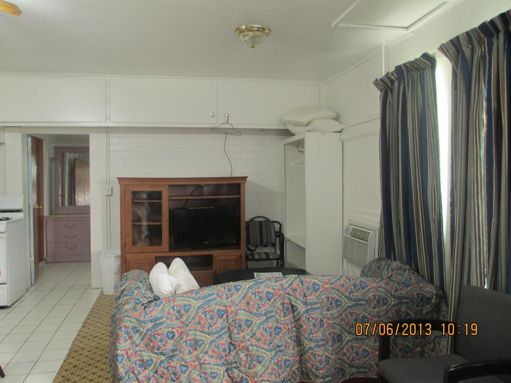 Great Lakes Motel Фримонт Экстерьер фото