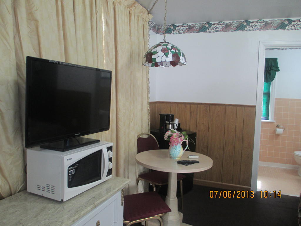 Great Lakes Motel Фримонт Экстерьер фото