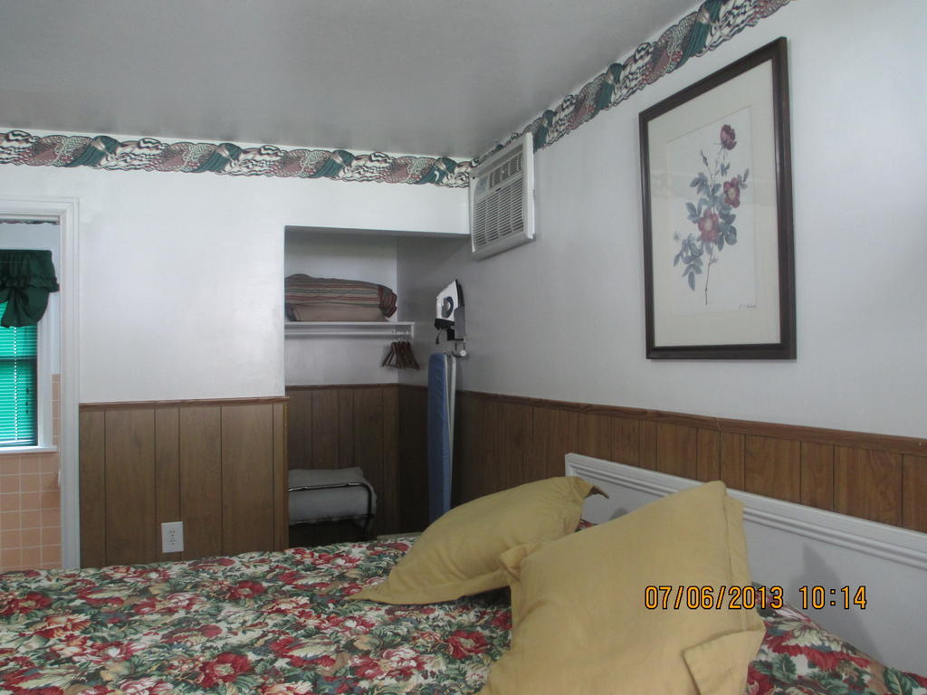 Great Lakes Motel Фримонт Экстерьер фото