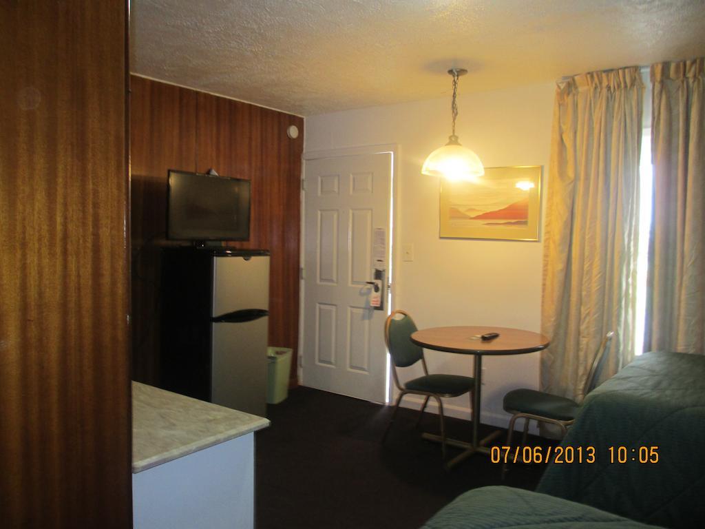 Great Lakes Motel Фримонт Экстерьер фото